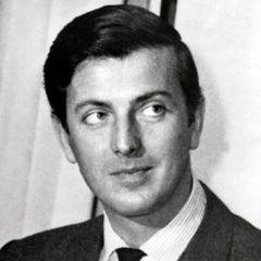 TOP 6 QUOTES BY HUBERT DE GIVENCHY | A-Z Quotes
