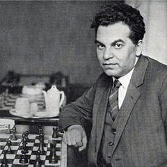 Richard Reti vs. Saviely Tartakower Daring Chess Puzzle - SparkChess